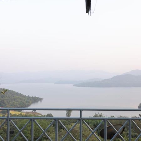 Bed and Breakfast Nisarg Farm Mulshi Екстер'єр фото
